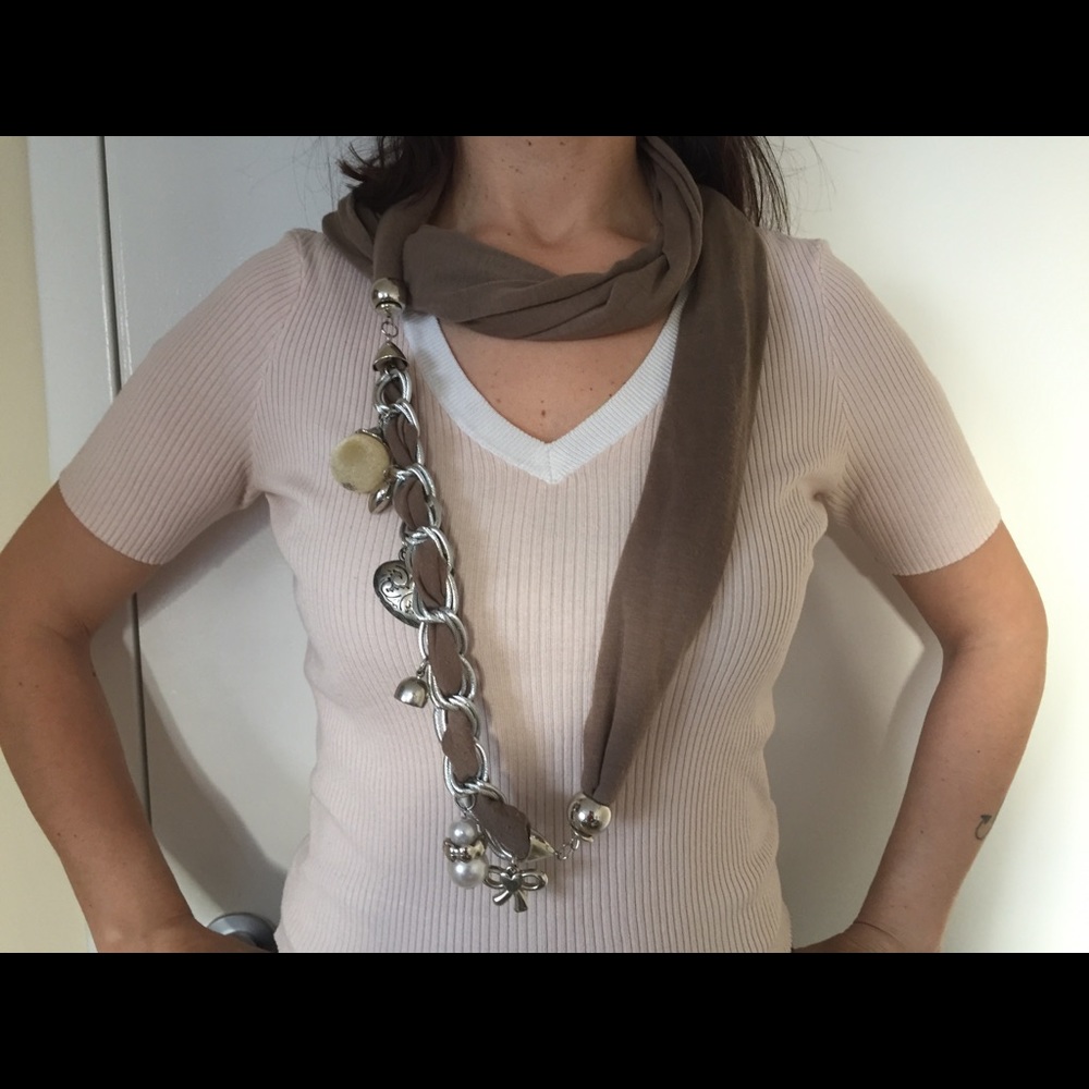 Scarf